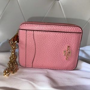 Coach Chain Bracelet Bag in Pink